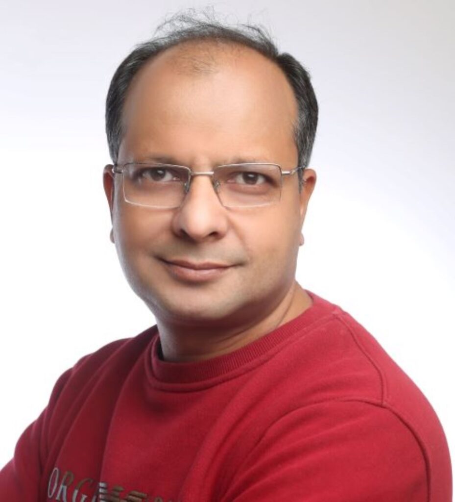 Rohit Kaushik  , A well-known Journalist and writer . He is a partt of Indiaclimatechange.com team 